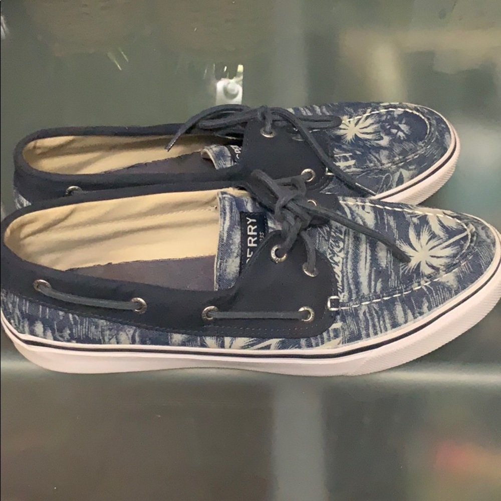 Sperry floral boat shoes